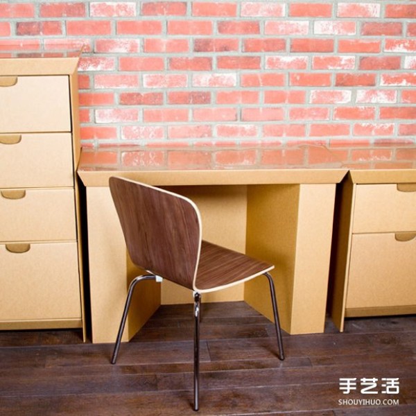 Corrugated paper furniture production pictures, handmade corrugated paper furniture works