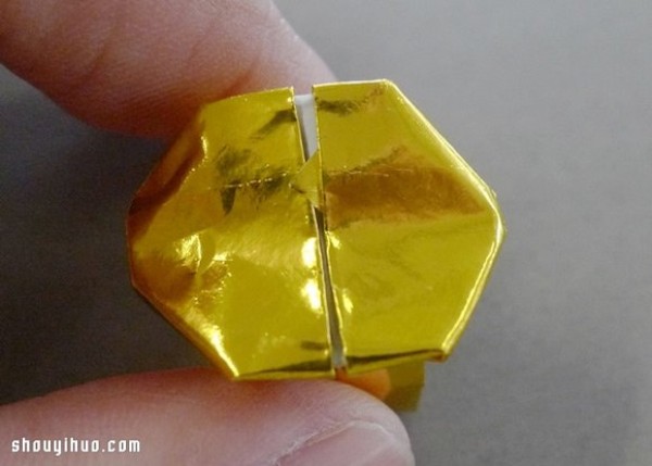 How to fold a ring with step-by-step instructions and an illustrated tutorial on origami watches