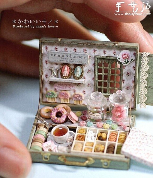 Exquisite mini model made of clay material