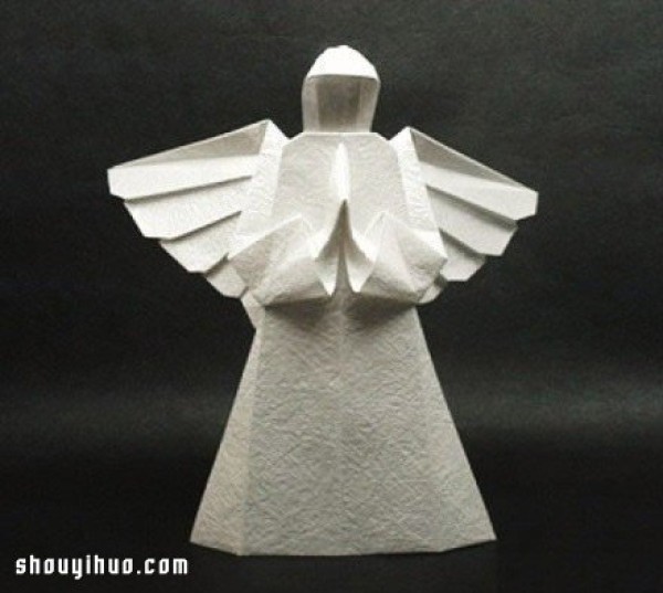 Illustrated tutorial on folding steps of super complex handmade origami angels