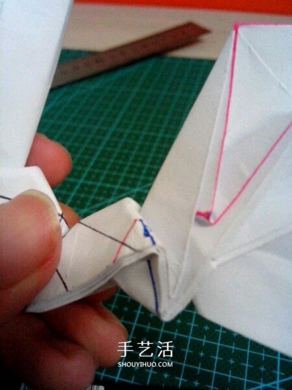 How to fold the six-winged seraphs heart origami with six-winged heart and illustration