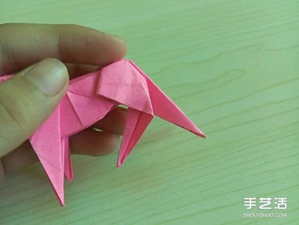 Hideo Komatsus Horse Origami Illustration, a Super Detailed Three-dimensional Horse Origami Tutorial