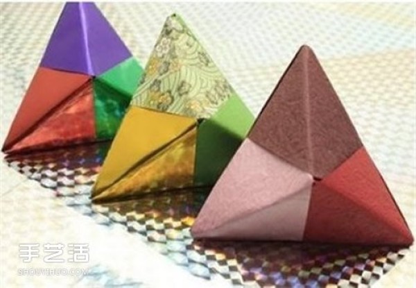 How to make Dragon Boat Festival paper rice dumplings, step-by-step picture of hand-made origami rice dumplings