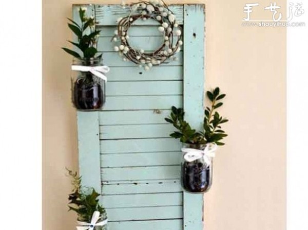 Tutorial on DIY potted plant blinds in glass bottles