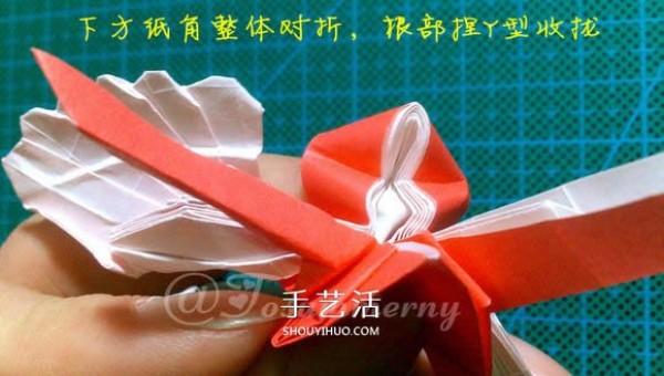 Illustration of how to fold a beautiful origami angel heart ring as a small origami gift for lovers