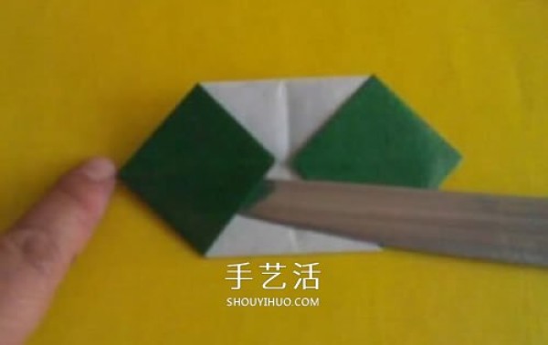 Zongzi Folding Illustration and a Simple Paper Zongzi Folding Tutorial