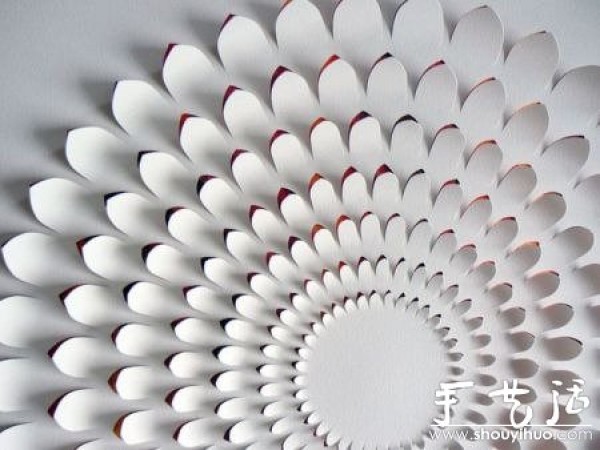 Beautiful paper sculpture--Crane