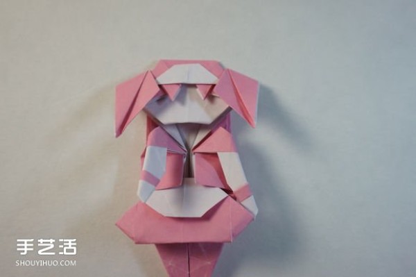 Origami Girls Step-By-Step Illustration and Complex Folding Tutorial for Girls