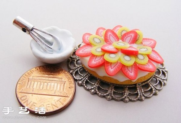 Mini polymer clay food model