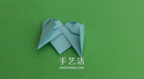 How to fold a simple triangular paper box, origami a paper box with a love lock