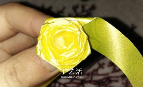 Ribbon Folding Rose Ring Illustration How to Fold Ribbon Rose Ring