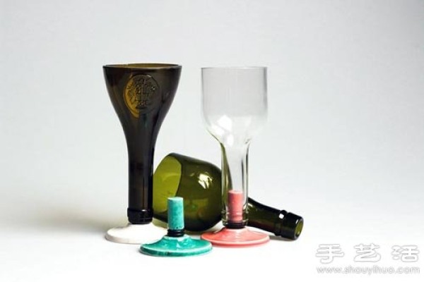 Discarded red wine bottles/glass bottles DIY to make tall glasses