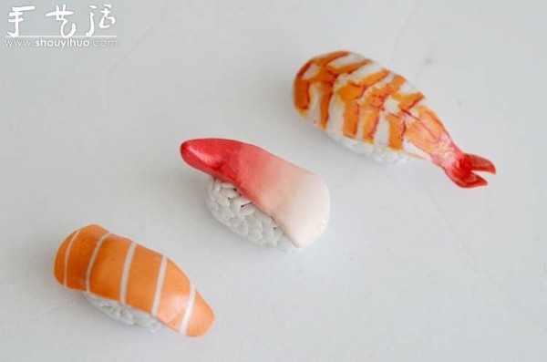 Tutorial on DIY delicious sushi with jewelry mud