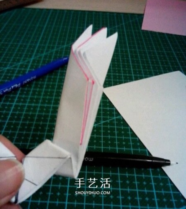 How to fold the six-winged seraphs heart origami with six-winged heart and illustration