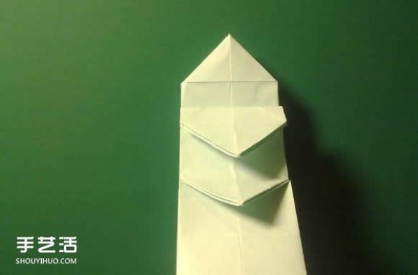 Detailed illustration of the folding process of Hatsune Miku origami