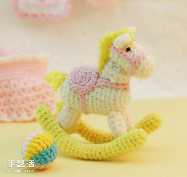 Healing crochet work pictures and cute little animals