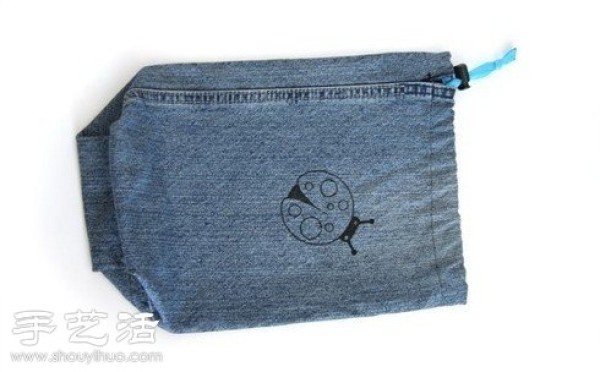 DIY cuff storage bag for old jeans