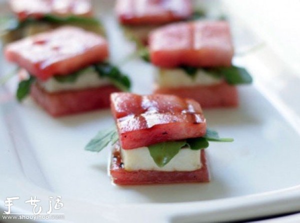 Creative gourmet DIY - watermelon skewers