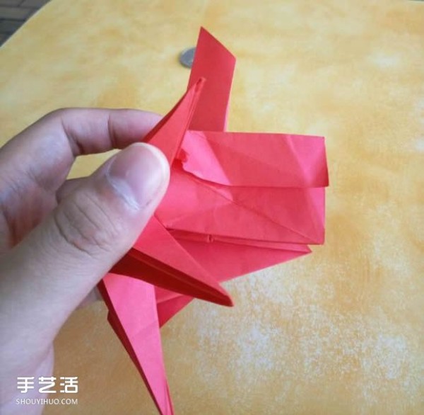 Super complex dog origami method illustrated with plastic surgery steps