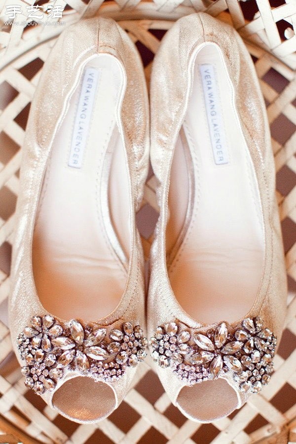 The brides tips for choosing beautiful and comfortable shoes