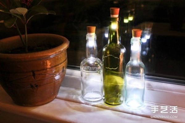 How to recycle red wine bottles to DIY fun and practical household items