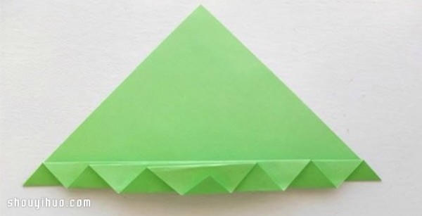 A simple origami butterfly method with easy folding instructions and instructions