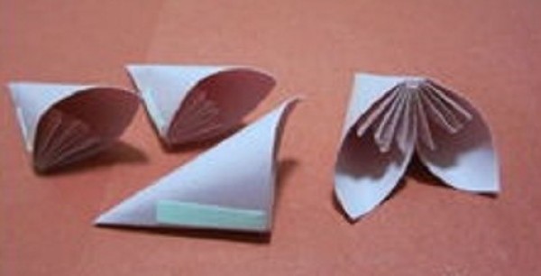 How to fold paper cherry blossom balls, illustrated tutorials on how to fold paper cherry blossom balls