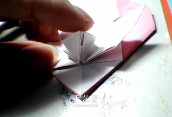 Illustrations on how to fold Valentines Day love origami with wings to make a perfect match