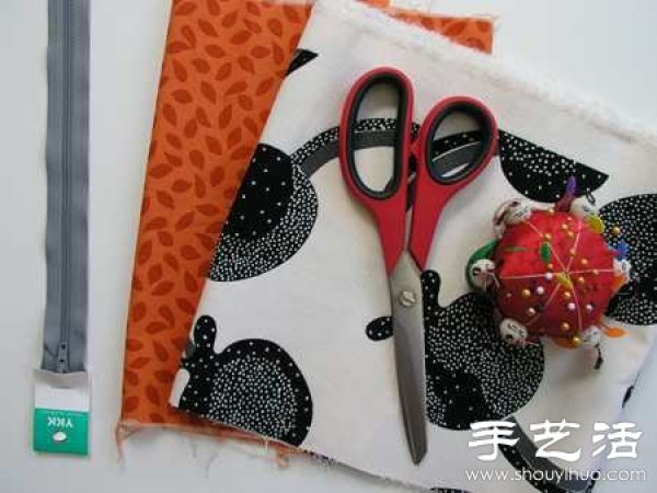 Handmaking Tutorial of Fabric Cosmetic Bag/Pencil Case