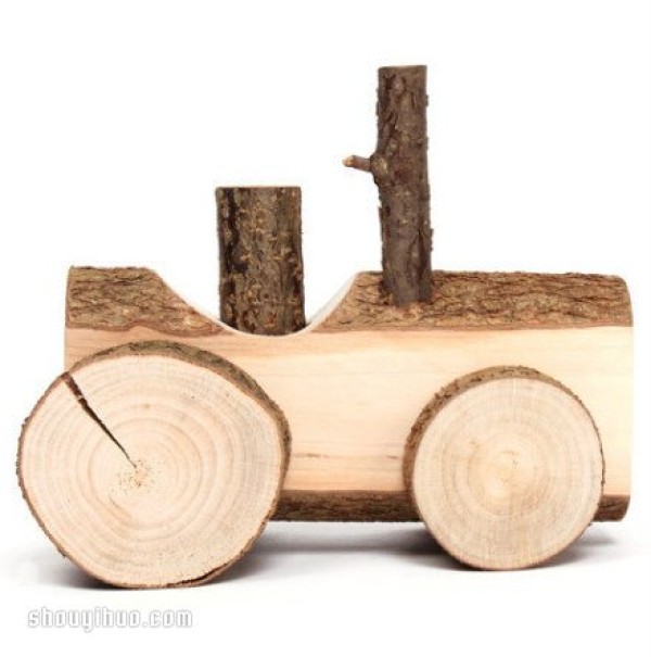 Childrens toys made of logs are fun and durable! 