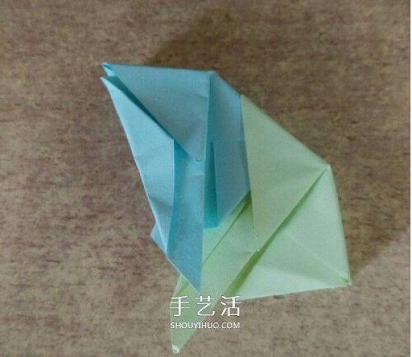 Illustration of the folding method of a Japanese-style octagonal gift box origami octagonal gift box with lid