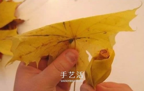 How to make handmade rose buds, leaves and rose buds with maple leaves