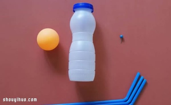 Plastic bottle + ping pong ball + straw homemade helicopter toy model