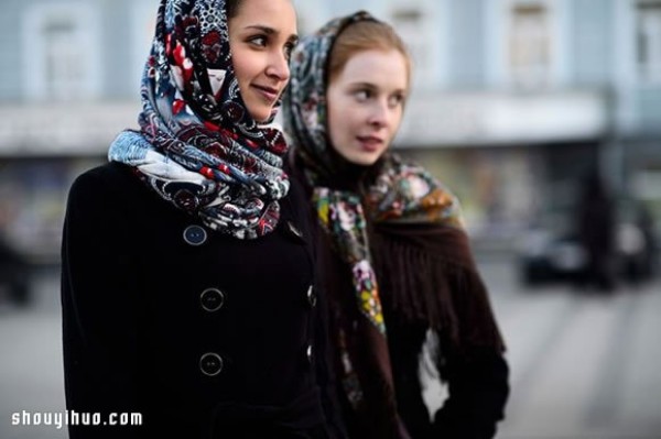 Russian street photography of beauties wearing clothing reveals different fashion trends