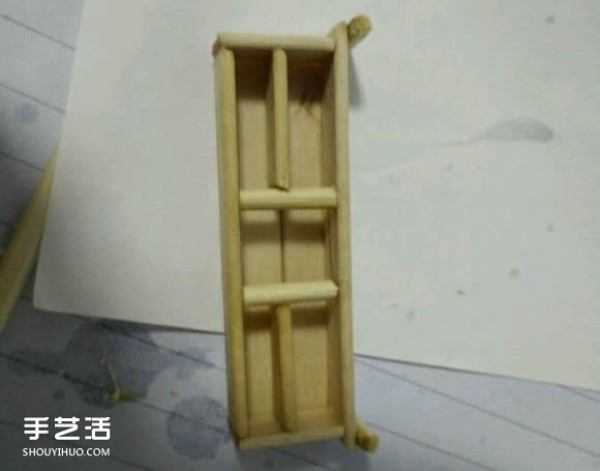 Disposable chopsticks are used to hand-make a life-like villa model, the steps are complete! 