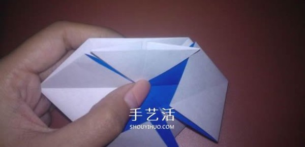 How to fold a flat crab with a diagram that looks like a small crab origami