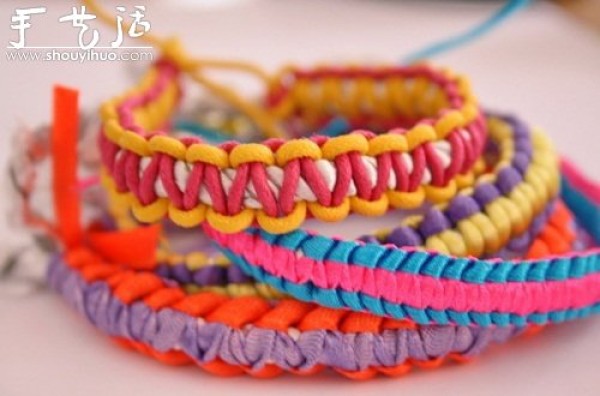 Hand-woven tutorial for beautiful bracelets