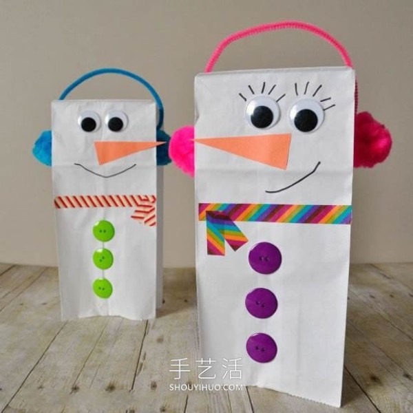 Tutorial on how to make handmade paper bag snowman puppets in kindergarten