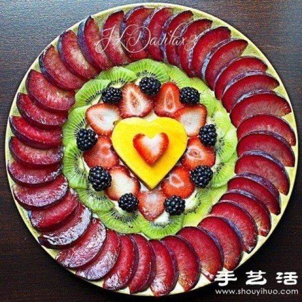 Super artistic fruit platter DIY