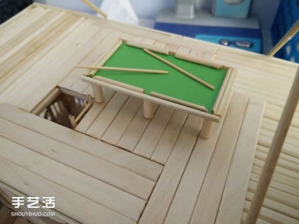 Disposable chopsticks are used to hand-make a life-like villa model, the steps are complete! 