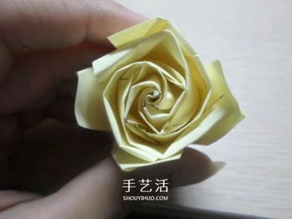 How to fold a rose with a diagram and the folding method of a rose is simple and easy to learn