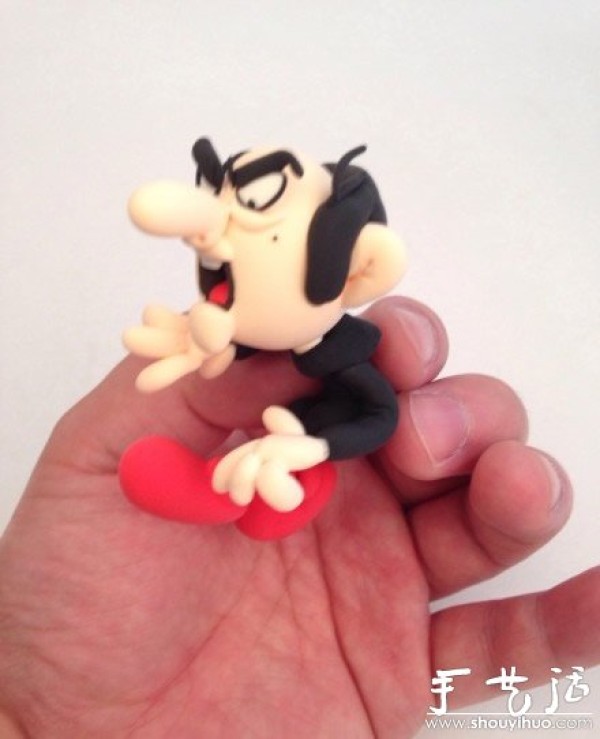 Tutorial on how to make Gargamel using DIY clay