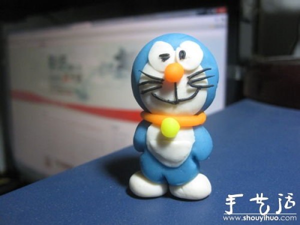 Tutorial on making Doraemon with plasticine