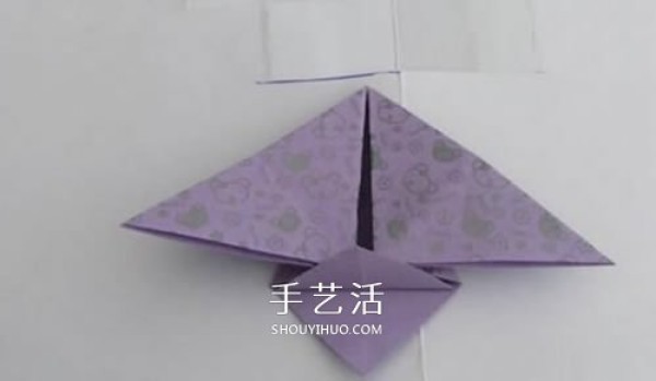 How to fold a simple airplane hand puppet: How to fold a hand-made origami hand puppet for young children