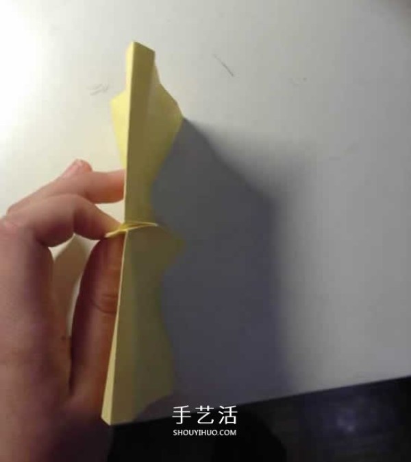 The original folding method of Weiwei Rose, detailed origami rose process steps