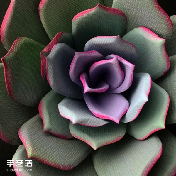 Using crepe paper to imitate pictures of colorful and exquisite paper art artificial flowers