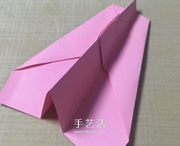 The simplest paper airplane origami illustration flies very smoothly and long-lasting