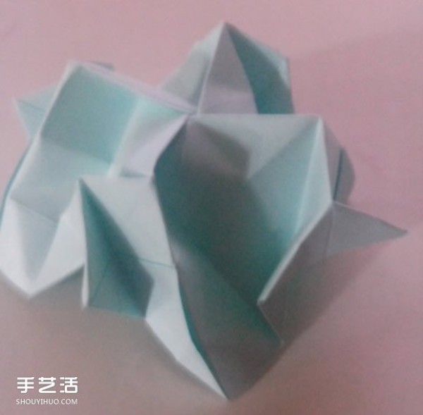 How to fold a paper rose, step by step, handmade three-dimensional rose origami illustration