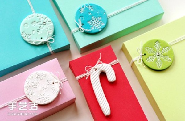 26 DIY pictures of gift wrapping labels to make gifts more unique! 