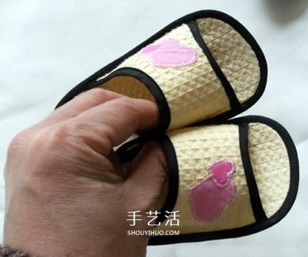 How to make your own sandals and a illustrated tutorial for DIY slippers in the summer